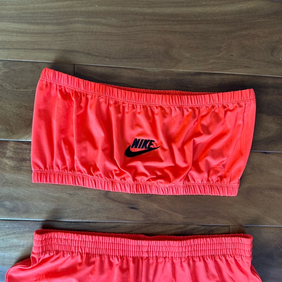 Nike Neon Orange Crop Tops and Short Set Juniors XL NWT - Picture 4 of 5